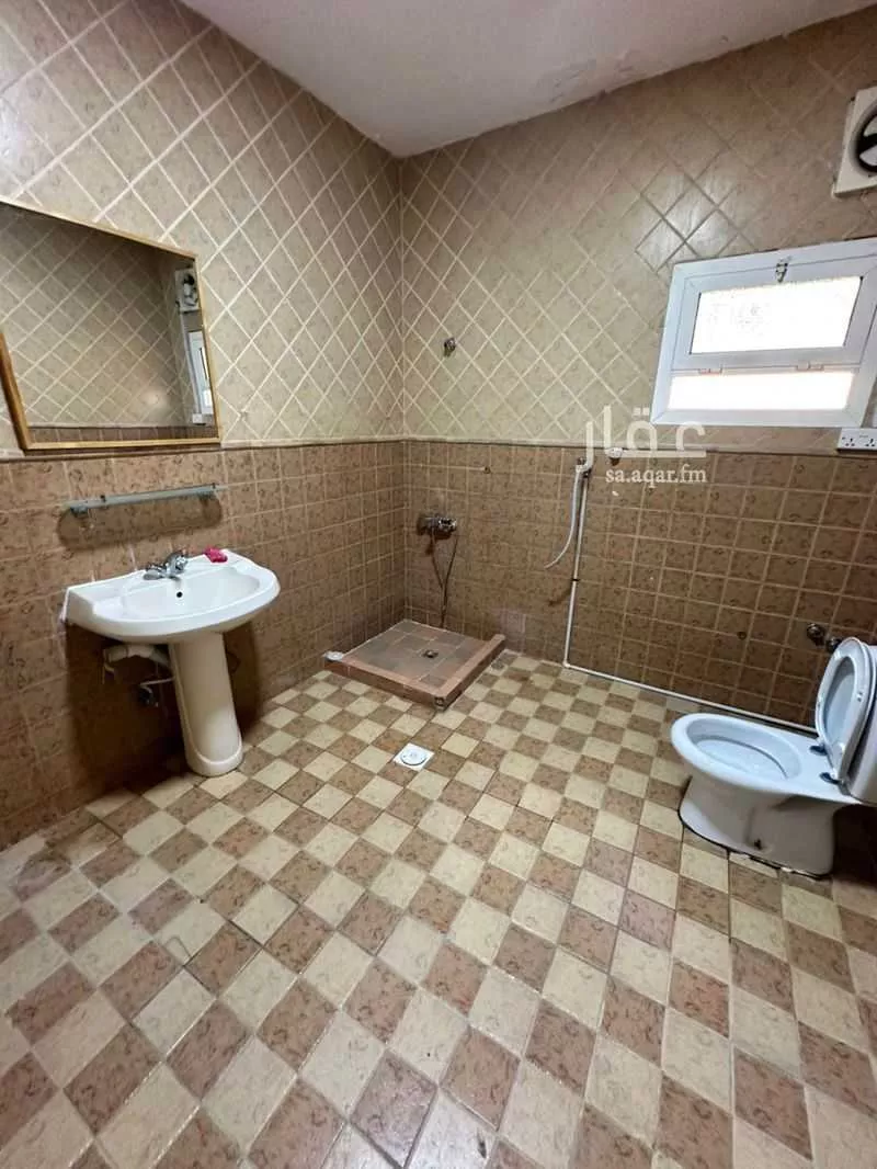 5 bedroom apartment in Al Safa 15