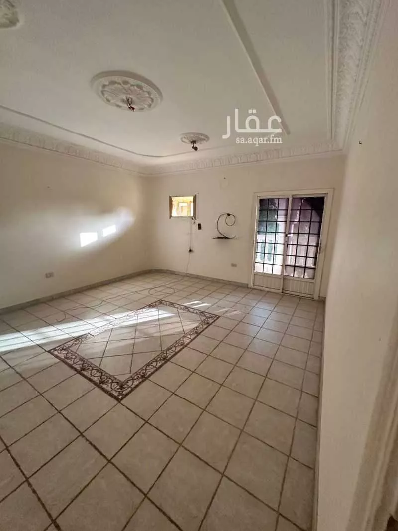 5 bedroom apartment in Al Safa 19