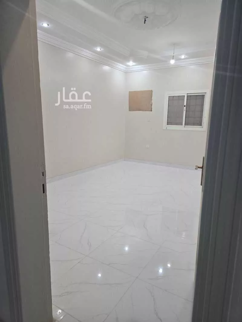 5 bedroom apartment in Al Hamdaniyah 12