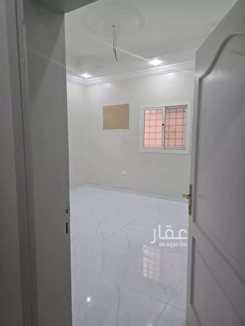 5 bedroom apartment in Al Hamdaniyah 14