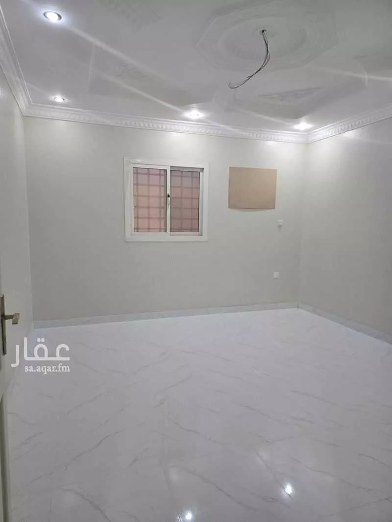 5 bedroom apartment in Al Hamdaniyah 15