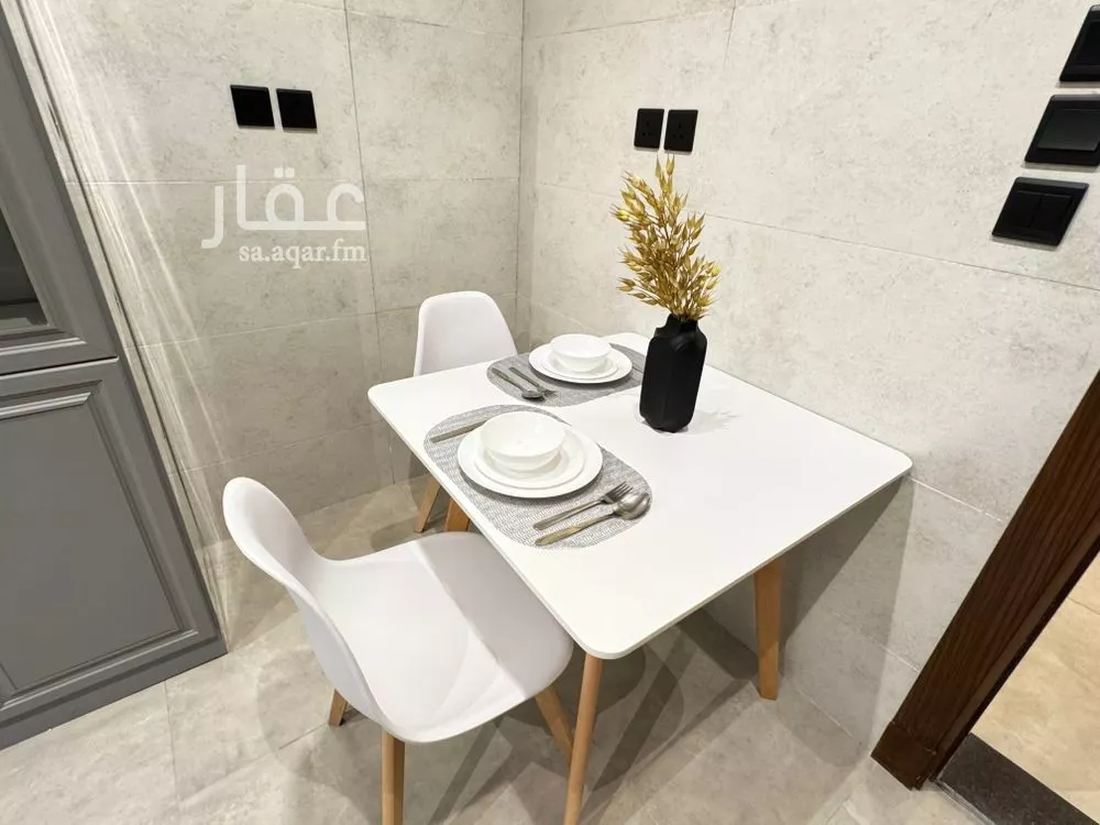 2 bedroom apartment in Al Salamah 21