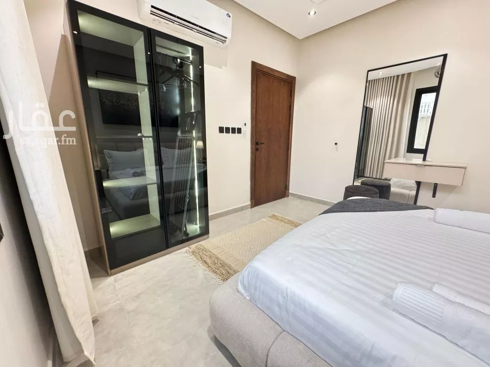 2 bedroom apartment in Al Salamah 9