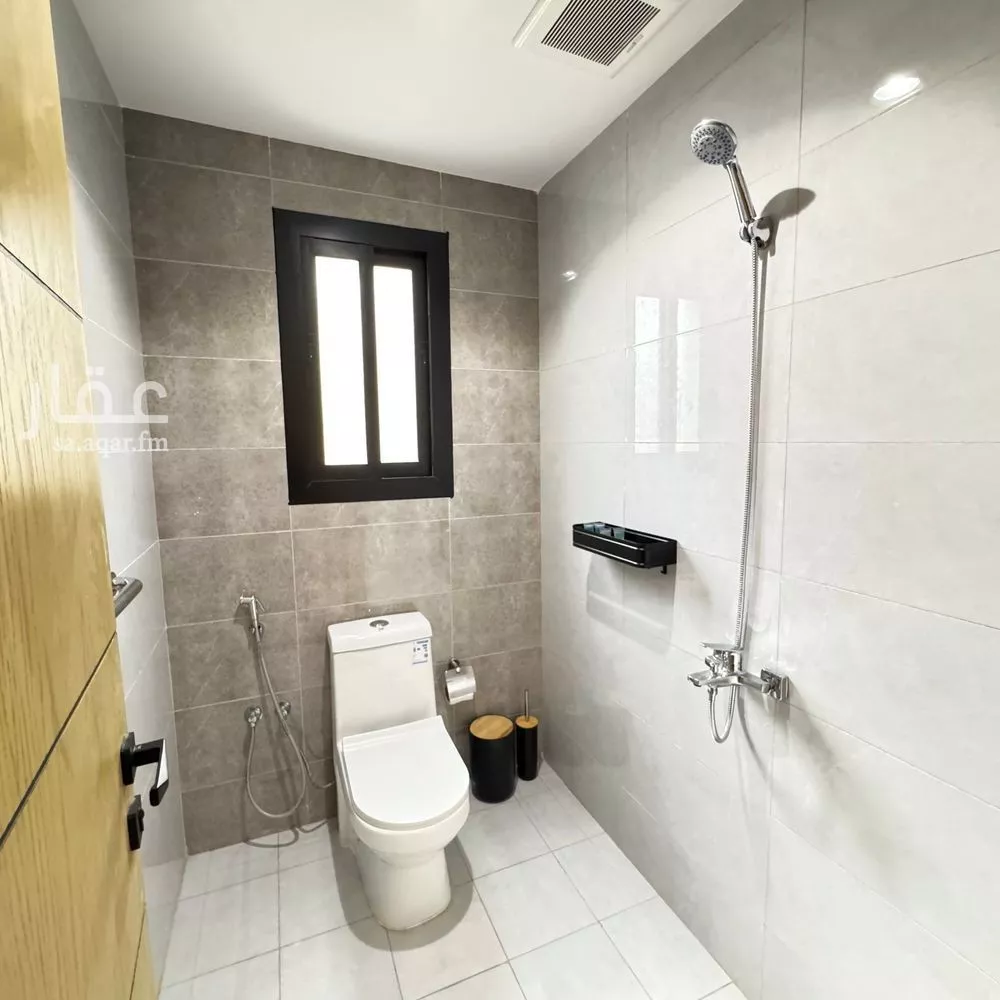 1 bedroom apartment in Al Salamah 18