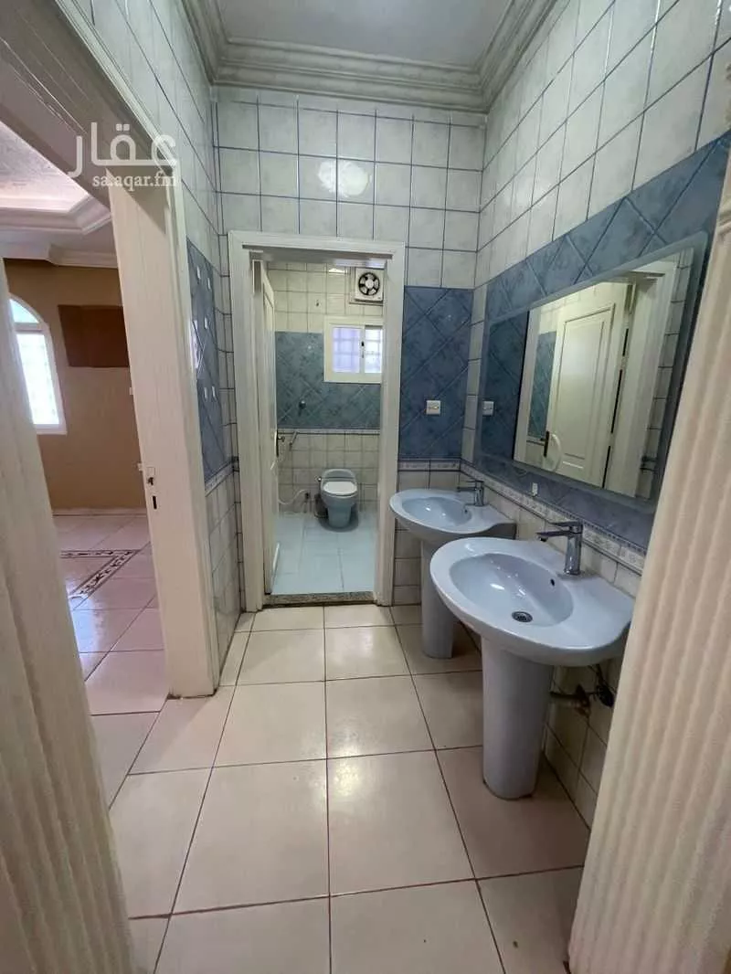 6 bedroom apartment in Al Salamah 7