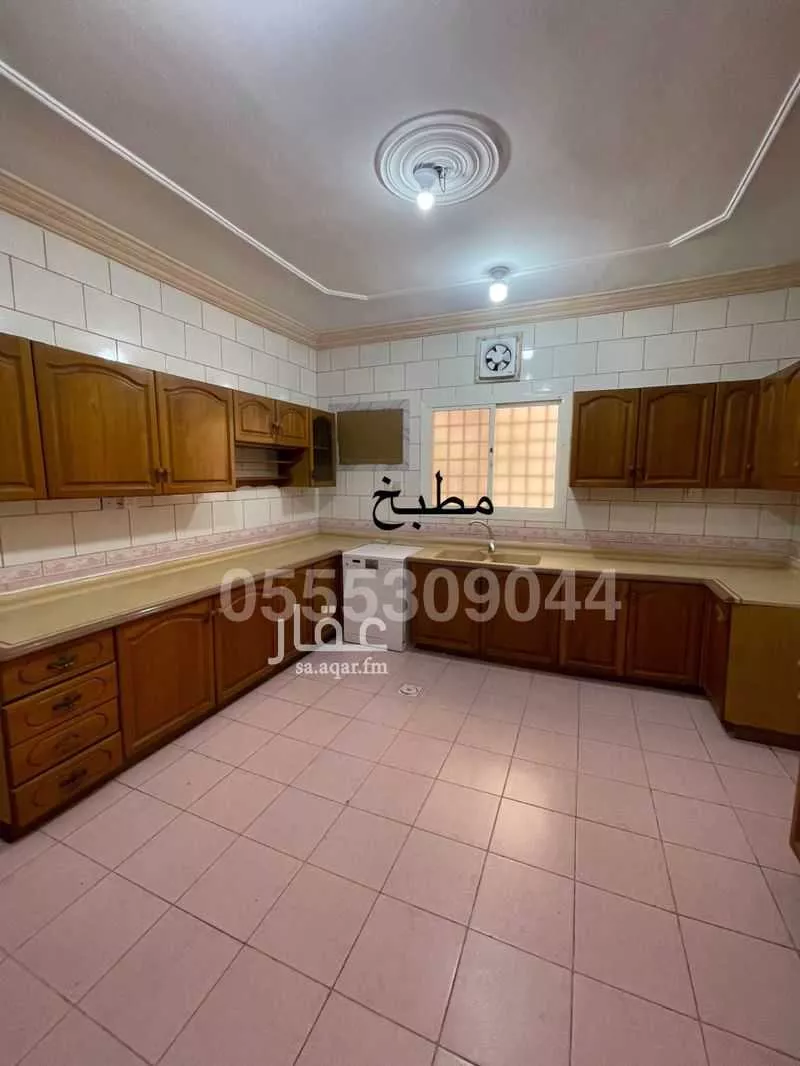 6 bedroom apartment in Al Salamah 8