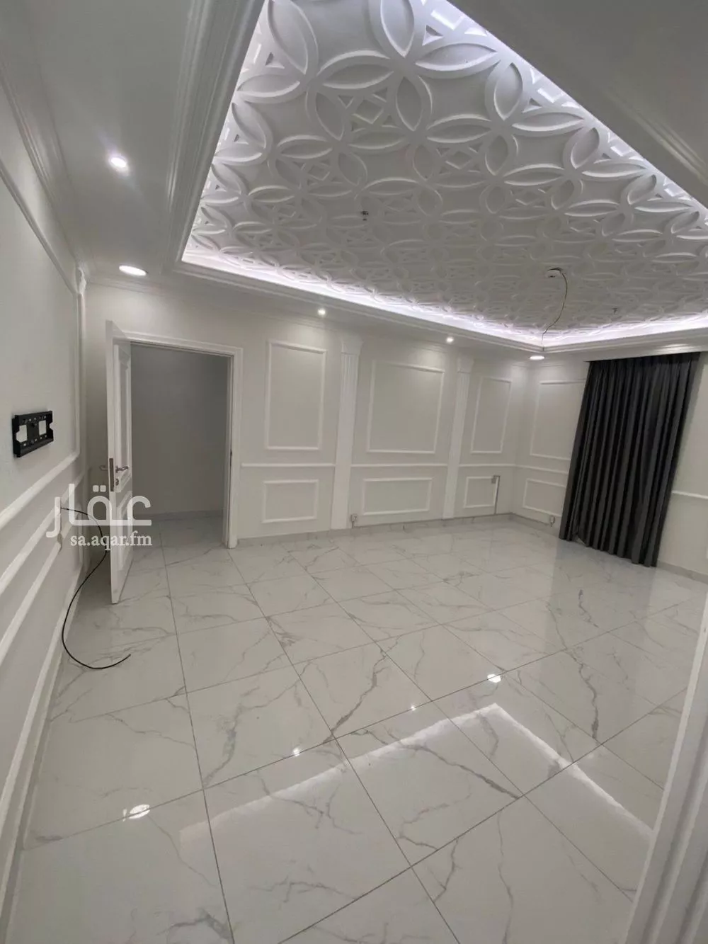 5 bedroom apartment in Al Hamra 15
