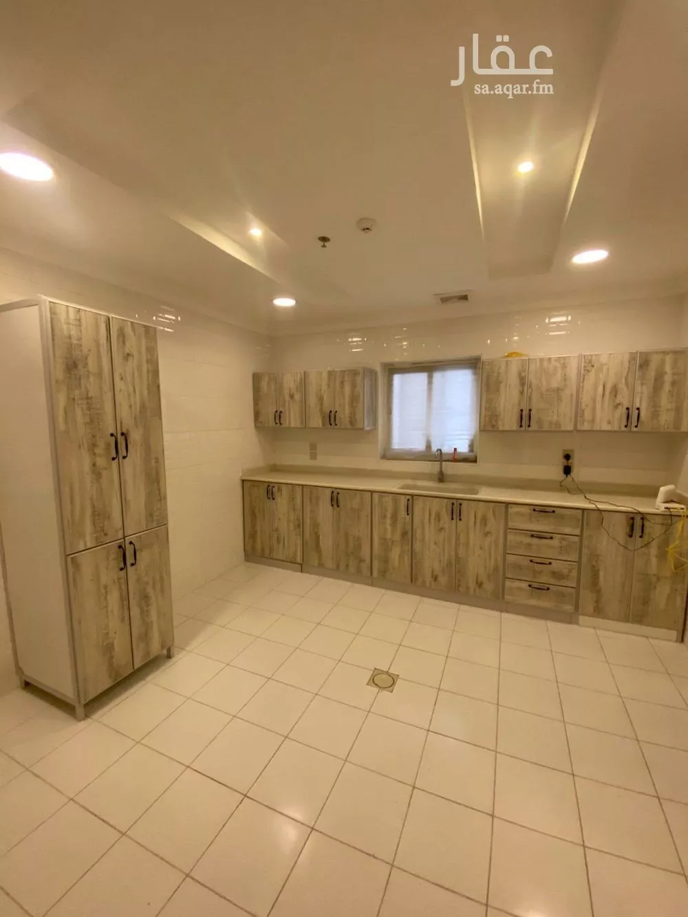 5 bedroom apartment in Al Hamra 8