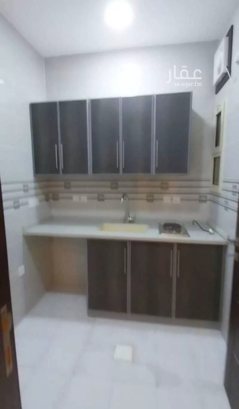 شقة 2 غرف في العزيزية، جدة 4