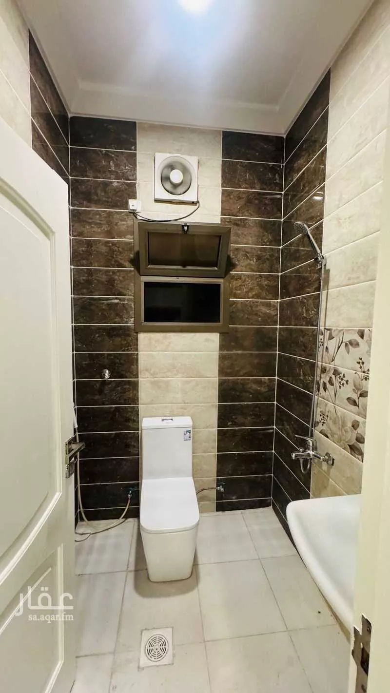 5 bedroom apartment in Ar Rayan 6