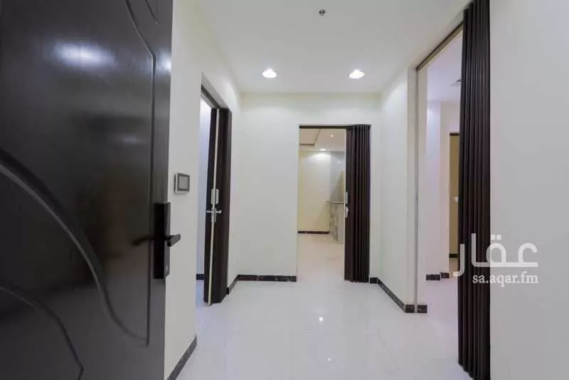 4 bedroom apartment in Al Hamra, Eastern Province 4