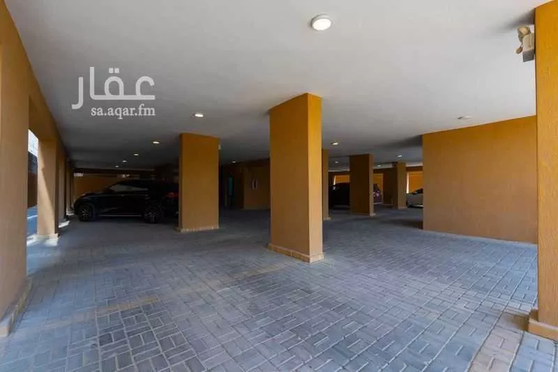 4 bedroom apartment in Al Hamra, Eastern Province 6