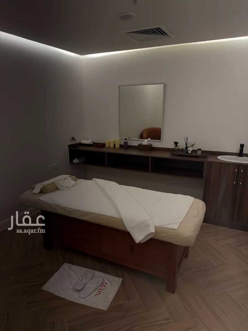 4 bedroom shop in Al Olaya, Eastern Province 10