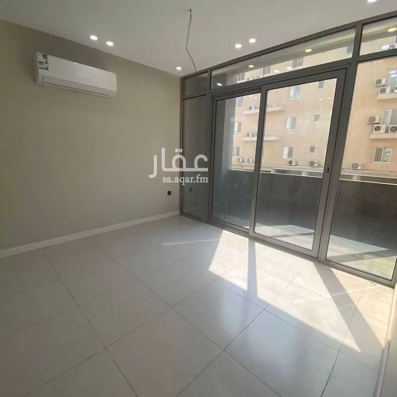 3 bedroom apartment in Al Sawari 4