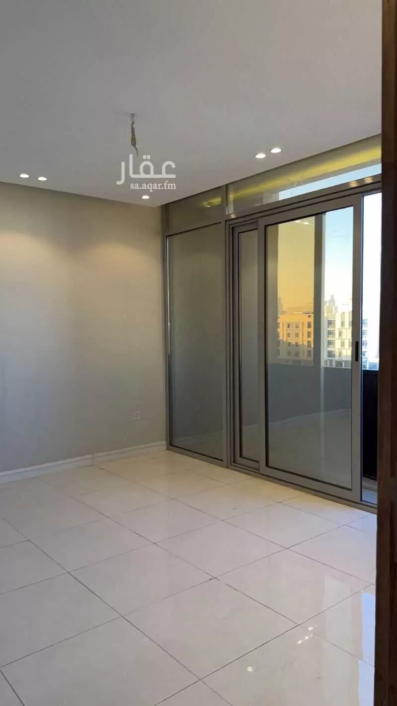 6 bedroom apartment in Al Sawari 4