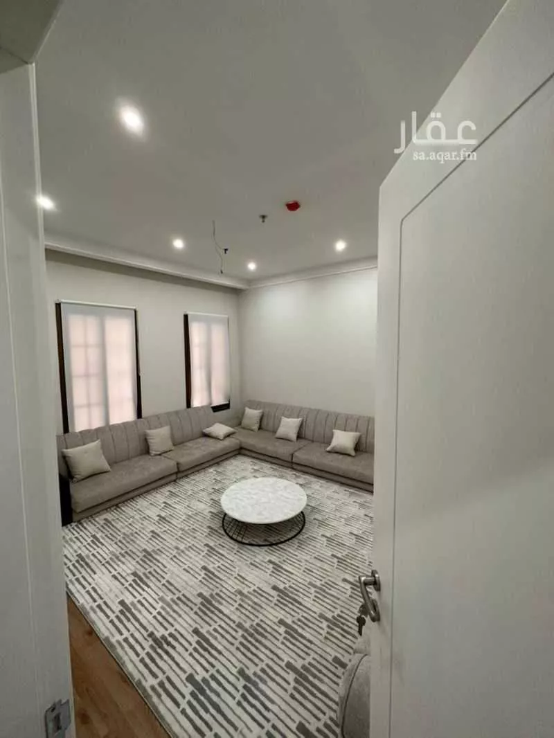شقة 3 غرف في الحمرا 6