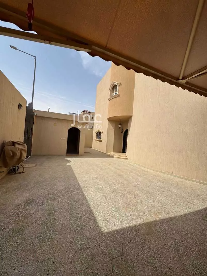 4 bedroom villa in Laban, Riyadh 10