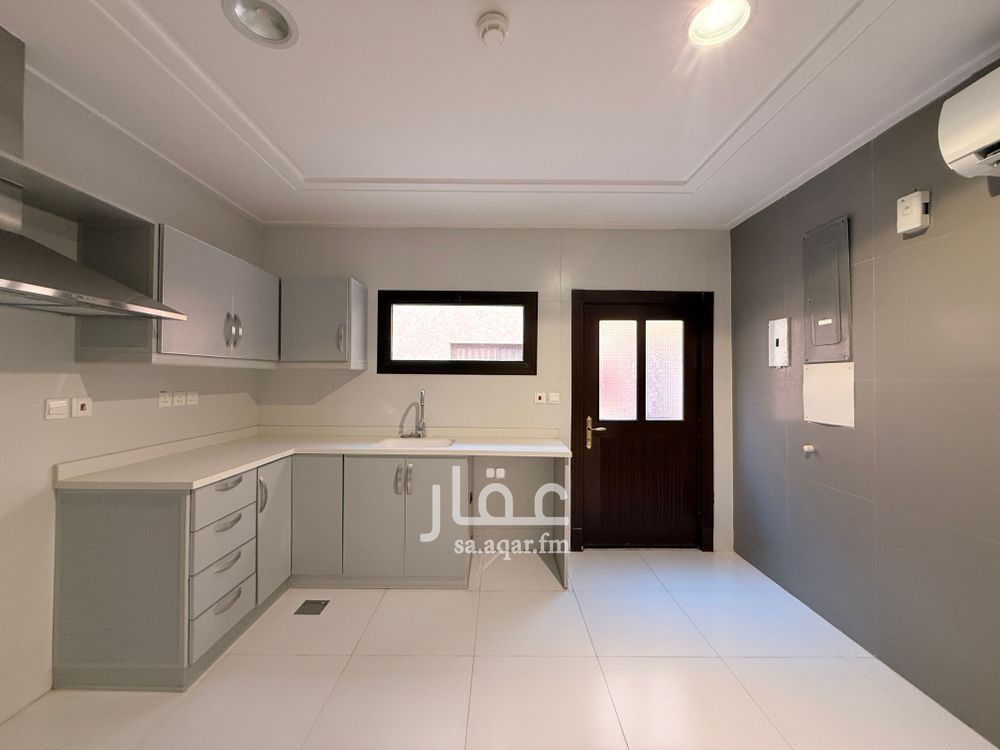 3 bedroom villa in Al Nakheel, Riyadh 17