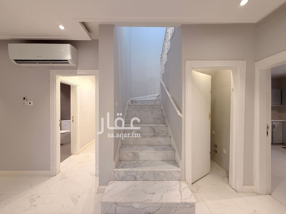 3 bedroom villa in Al Nakheel, Riyadh 18