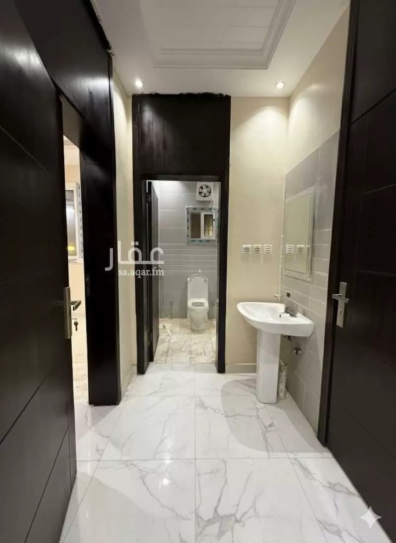 5 bedroom apartment in As Salhiyah 6