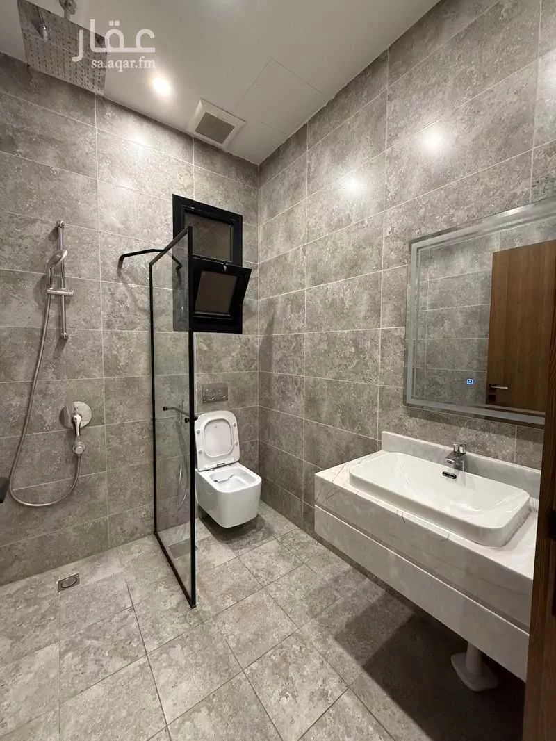 4 bedroom apartment in Al Rawdah, Jeddah 9