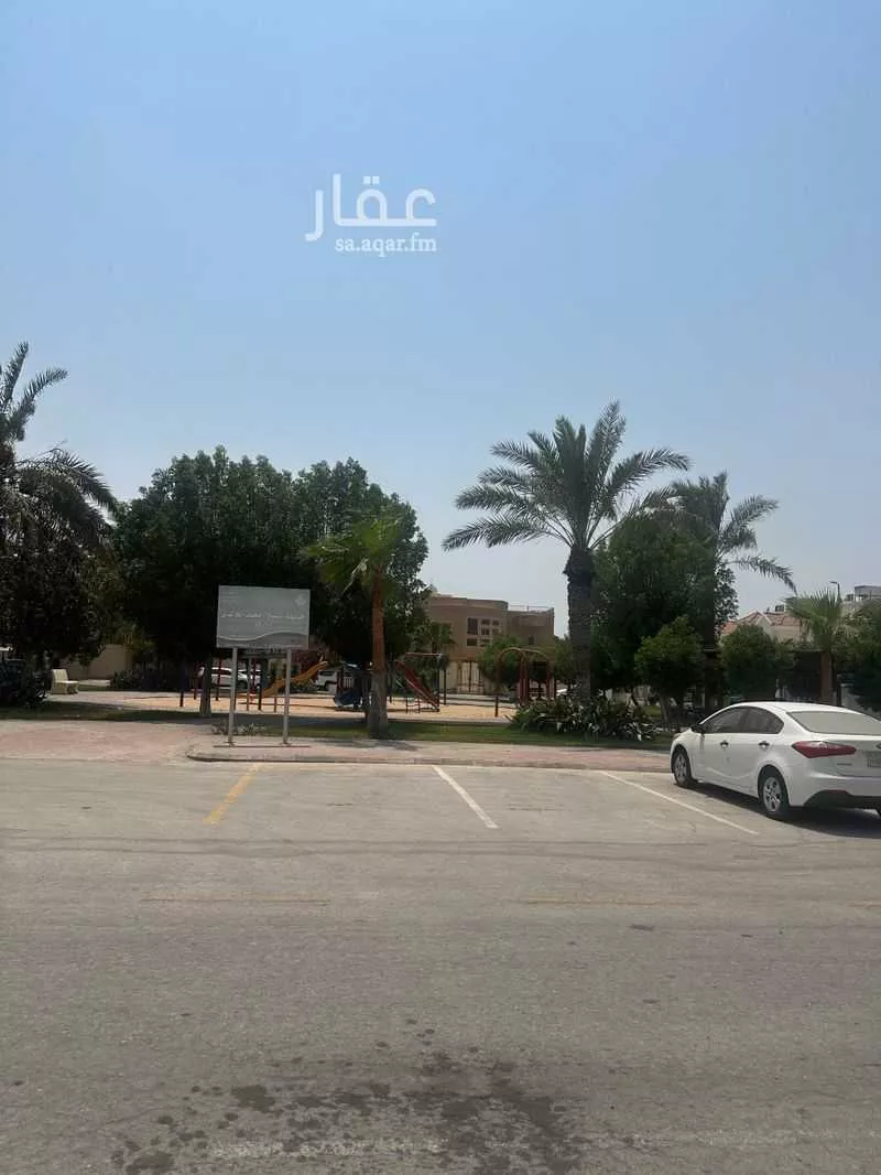 4 bedroom villa in Al Yarmouk, Eastern Province 2