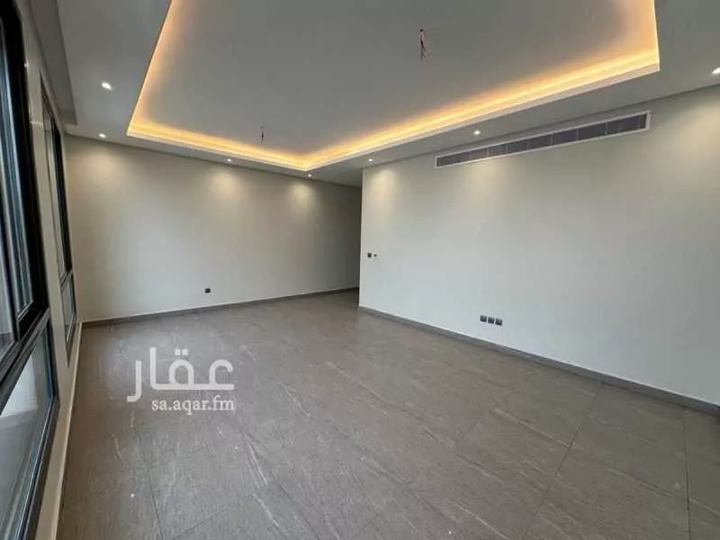 4 bedroom apartment in Al Rawdah 12