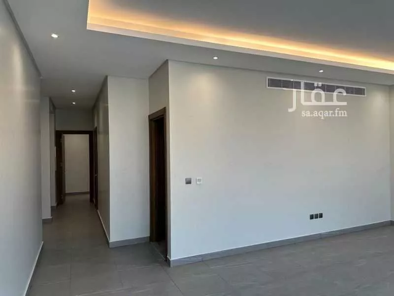 4 bedroom apartment in Al Rawdah 8