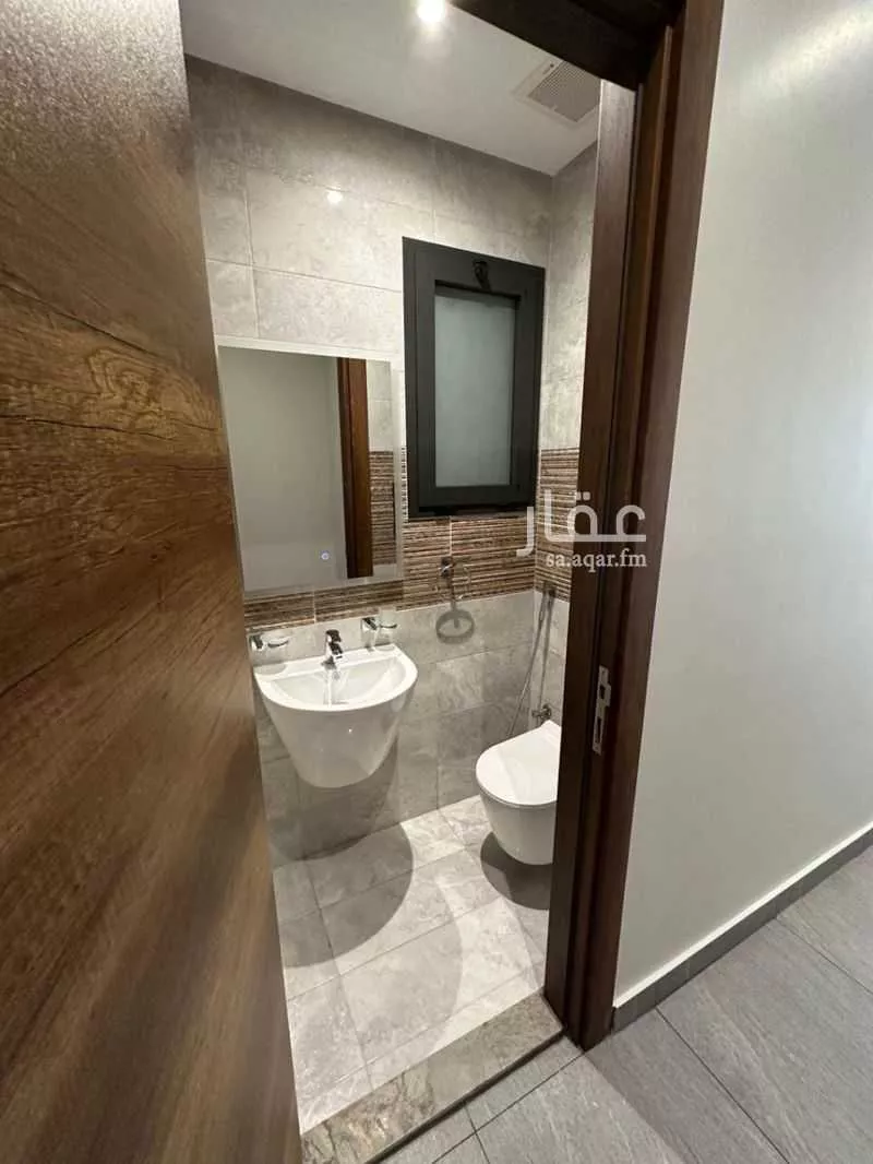 4 bedroom apartment in Al Rawdah 9