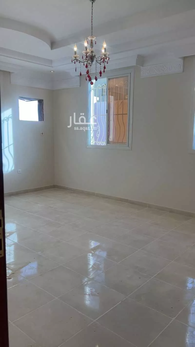 شقة في الخالدية