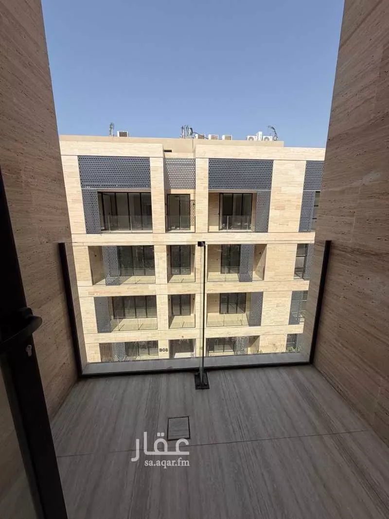 4 bedroom apartment in Al Salamah 6