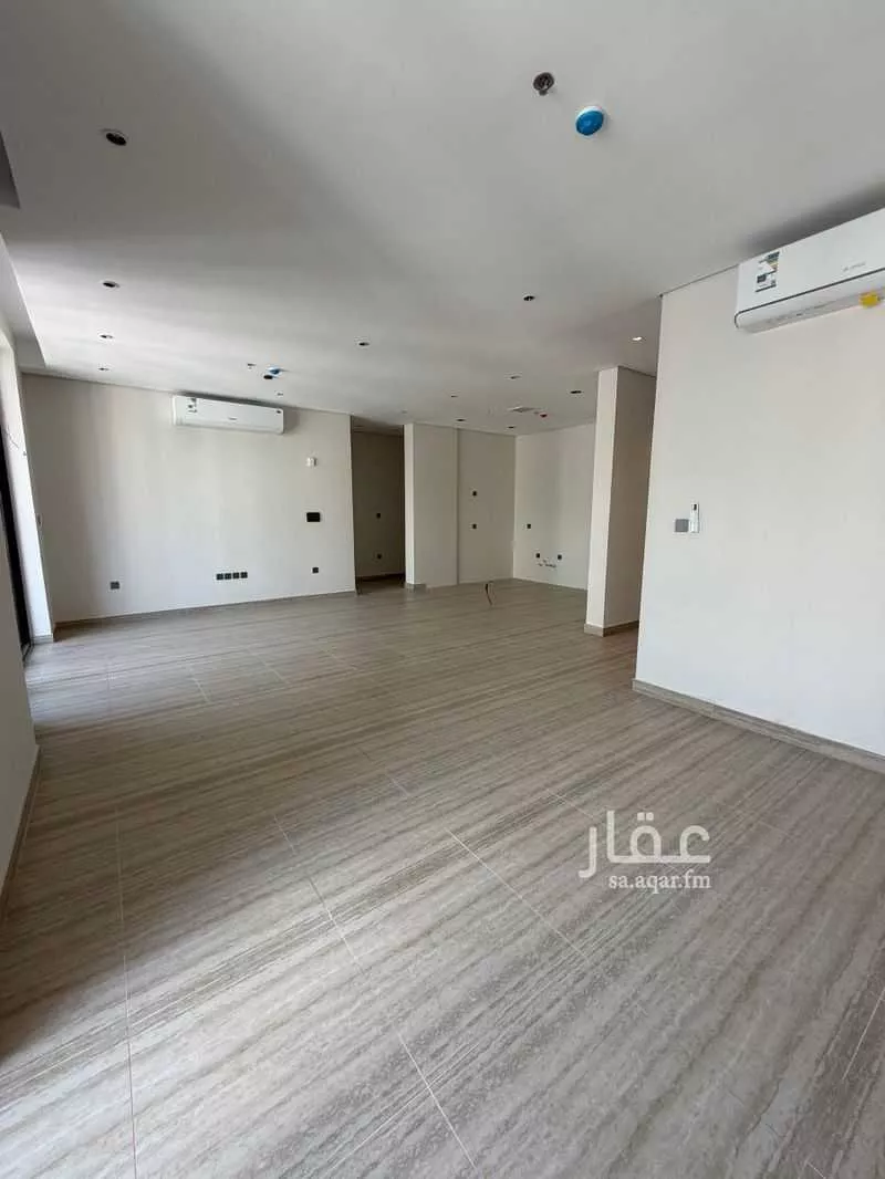 4 bedroom apartment in Al Salamah 10