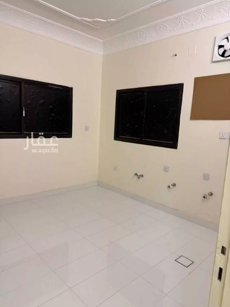 2 bedroom apartment in Al Thaghr 2