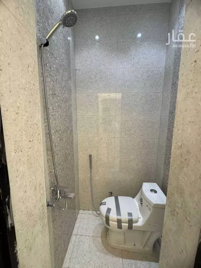 2 bedroom apartment in Al Thaghr 5