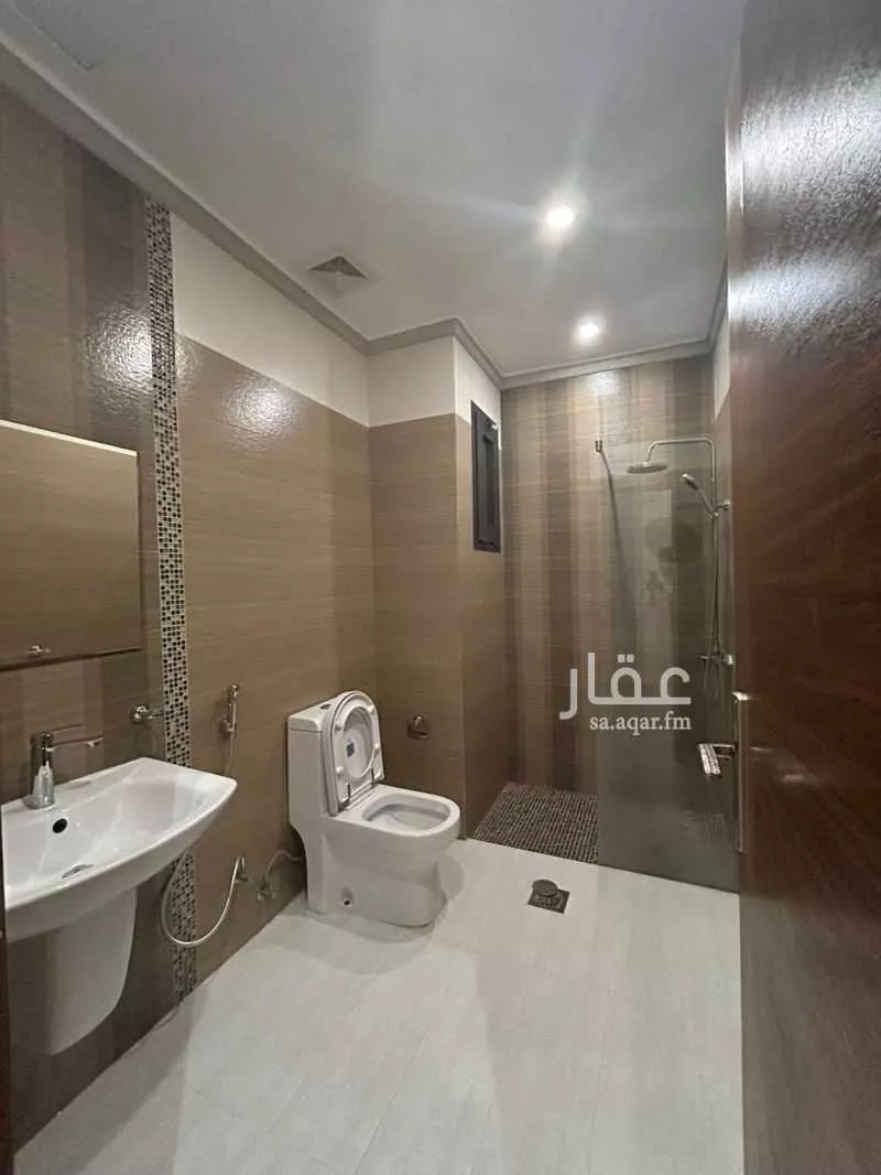 3 bedroom apartment in Al Marwa 5