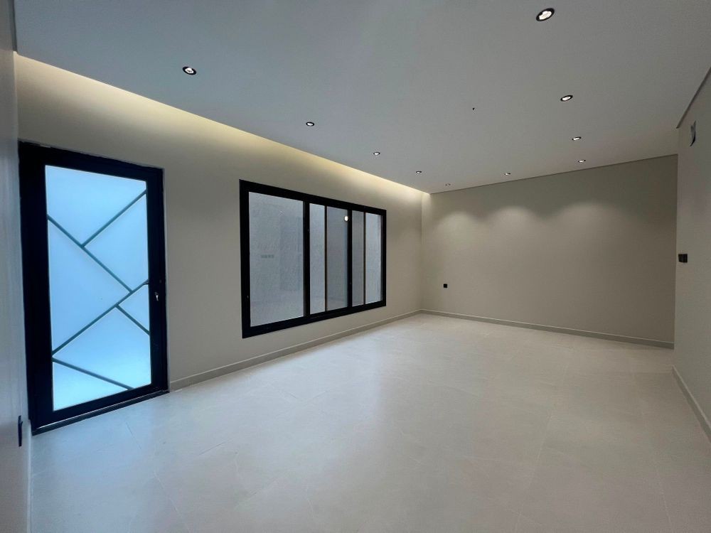 4 bedroom apartment in Al Manar, Eastern Province 6