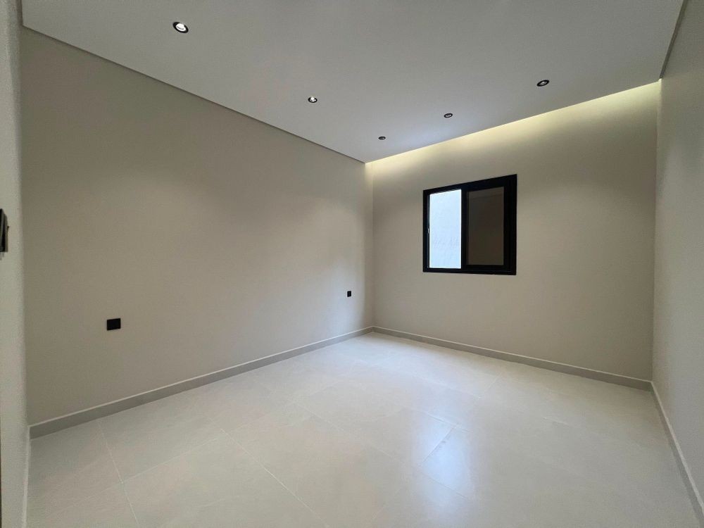 4 bedroom apartment in Al Manar, Eastern Province 2