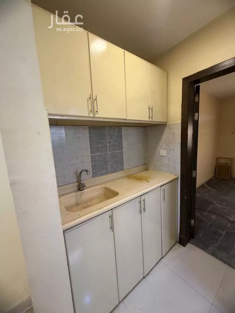 2 bedroom apartment in Taibah, Eastern Province 6