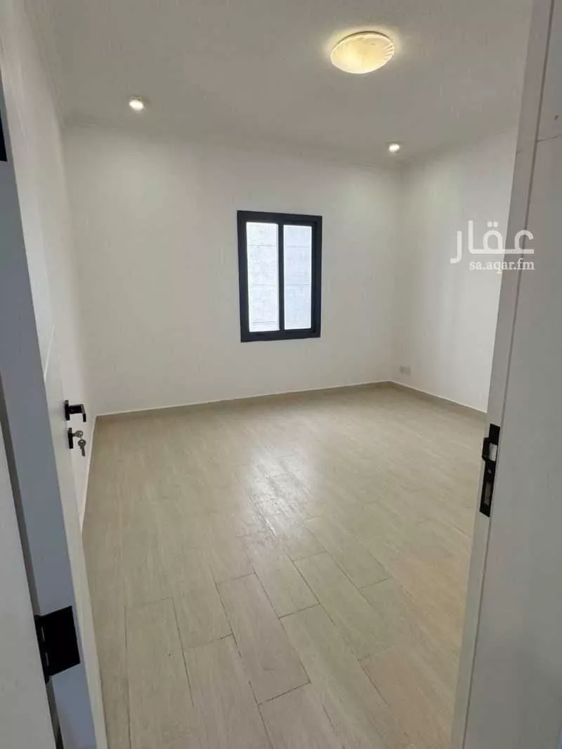 3 bedroom apartment in Hajar, Eastern Province 18