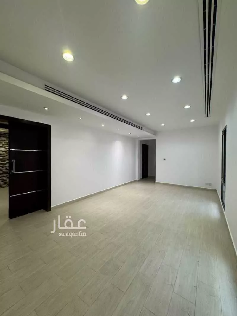 3 bedroom apartment in Hajar, Eastern Province 13
