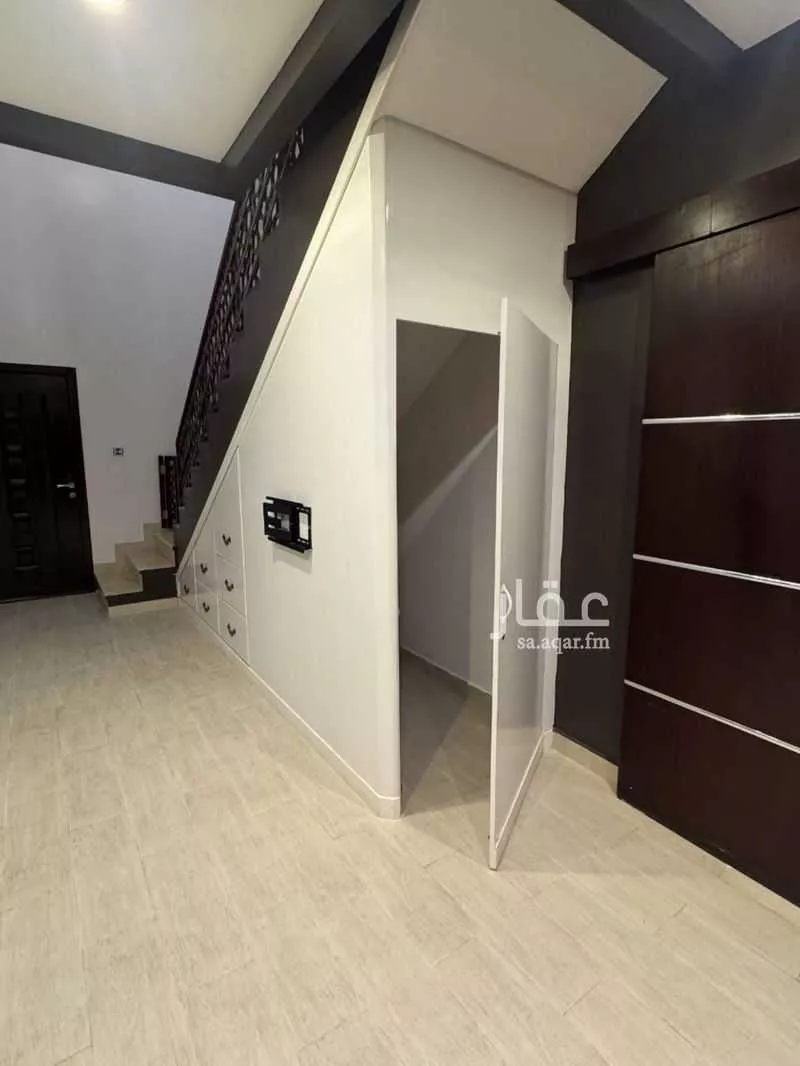 3 bedroom apartment in Hajar, Eastern Province 16