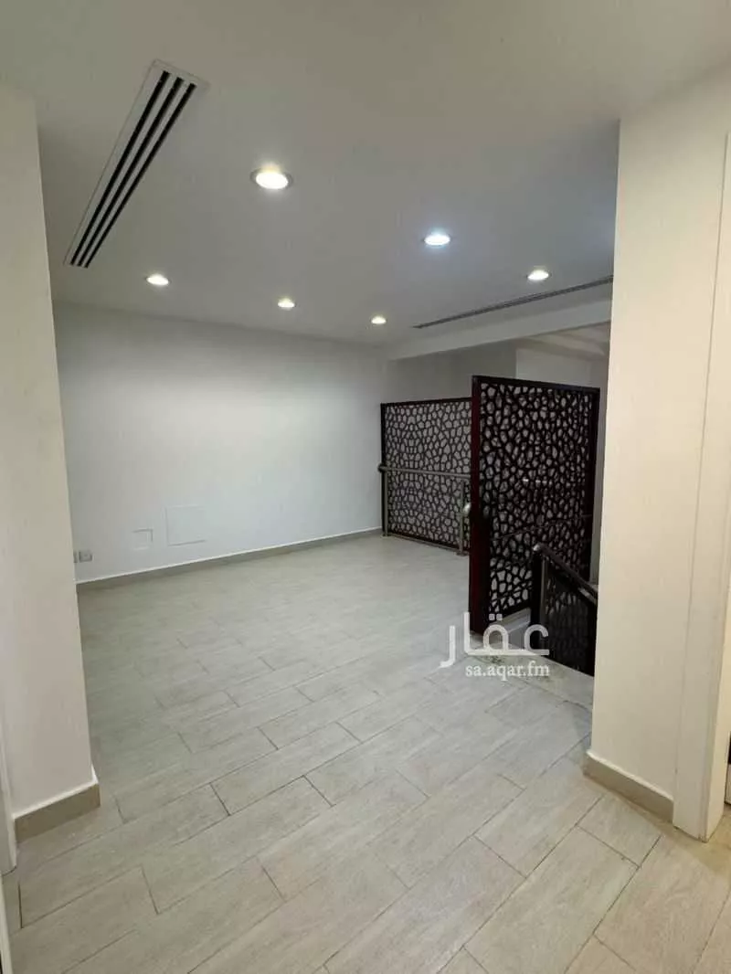 3 bedroom apartment in Hajar, Eastern Province 8
