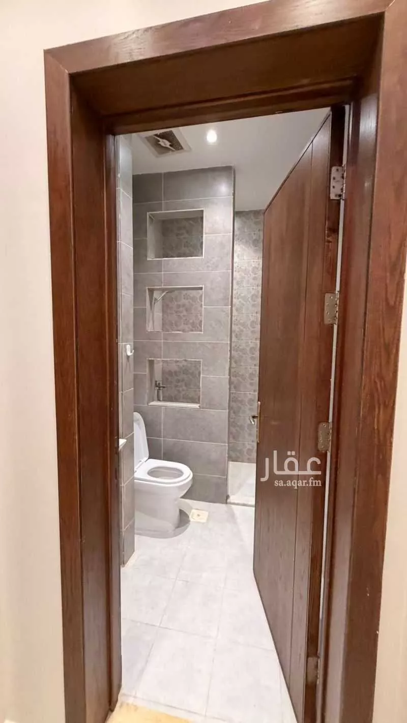 5 bedroom apartment in Al Wurud, Jeddah 12