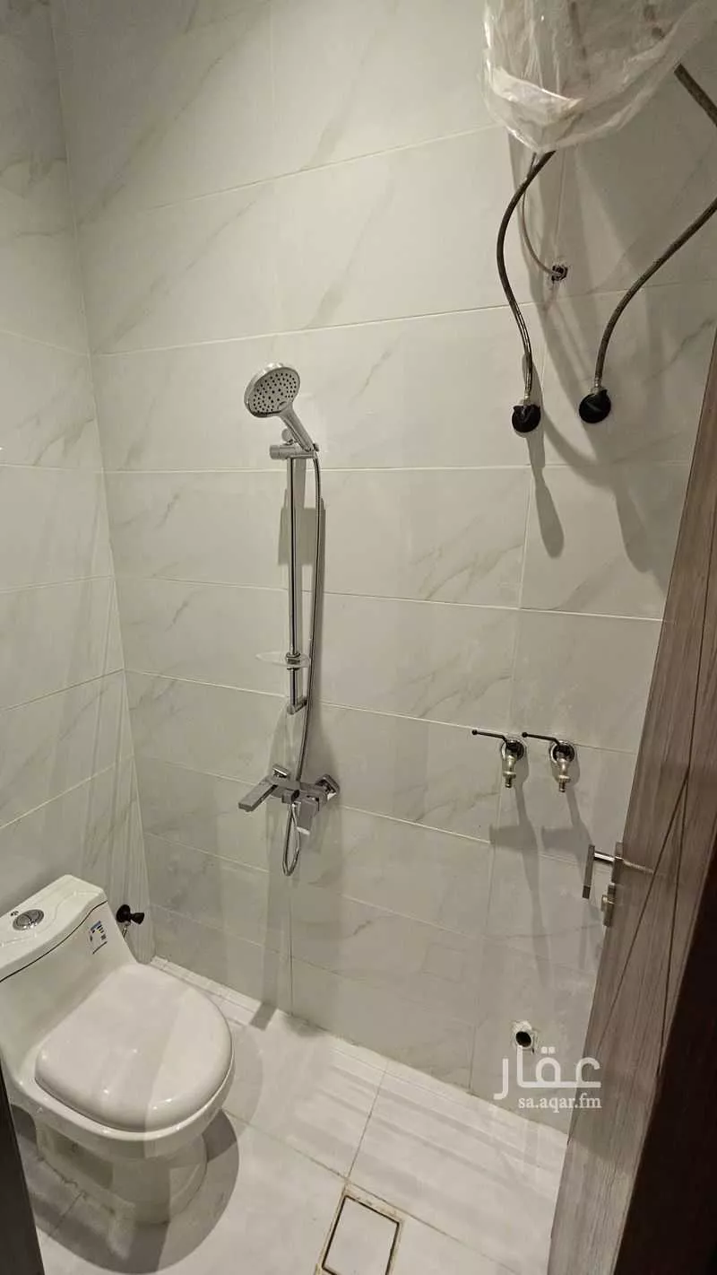 5 bedroom apartment in Al Fayha 9