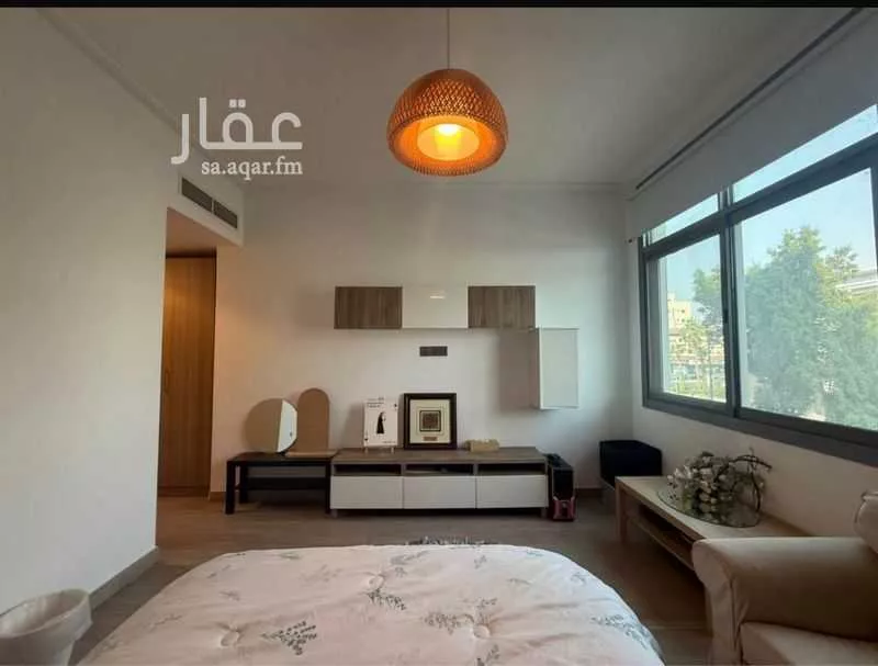 3 bedroom apartment in Al Salamah 7