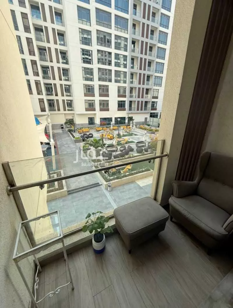 3 bedroom apartment in Al Salamah 10