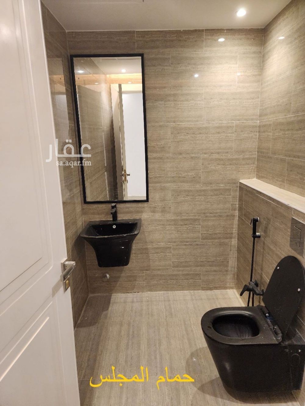 3 bedroom apartment in Al Munsiyah, Riyadh 8