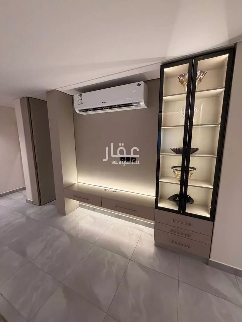 شقة 4 غرف في عرقة، الرياض 16