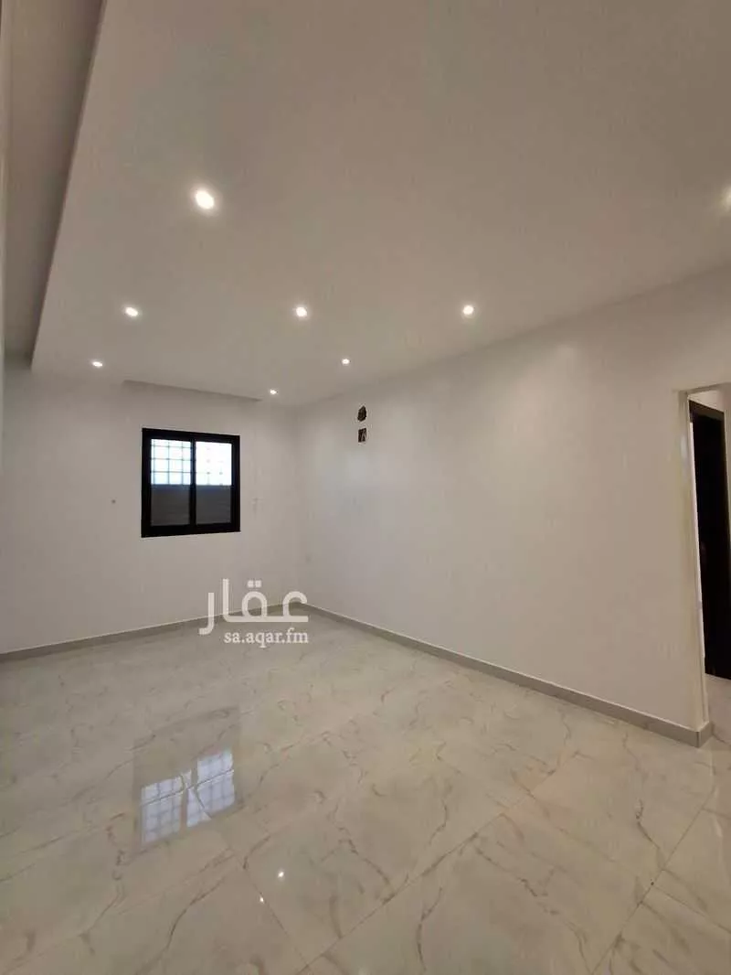 4 bedroom apartment in Al Mahdiyyah, Riyadh 5