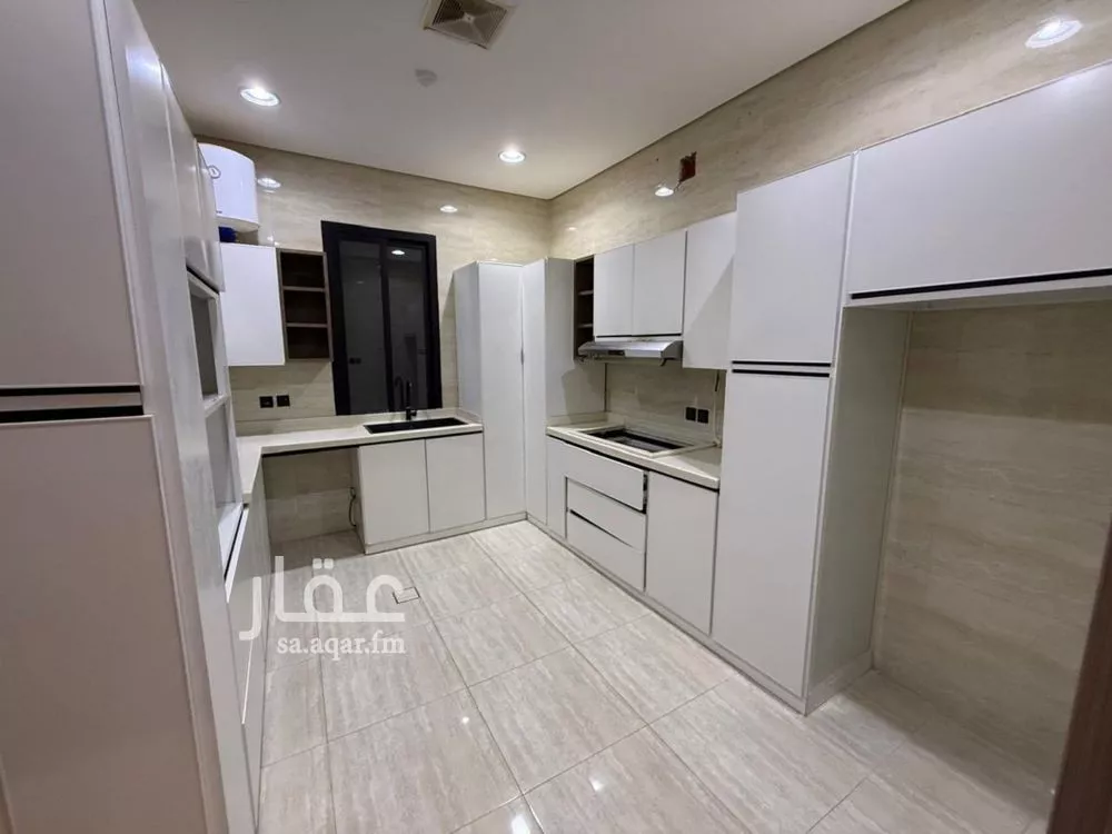 3 bedroom apartment in Al Munsiyah, Riyadh 14